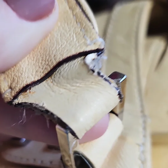 L.A.M.B. Pale Yellow Leather Bag - Picture 9 of 11